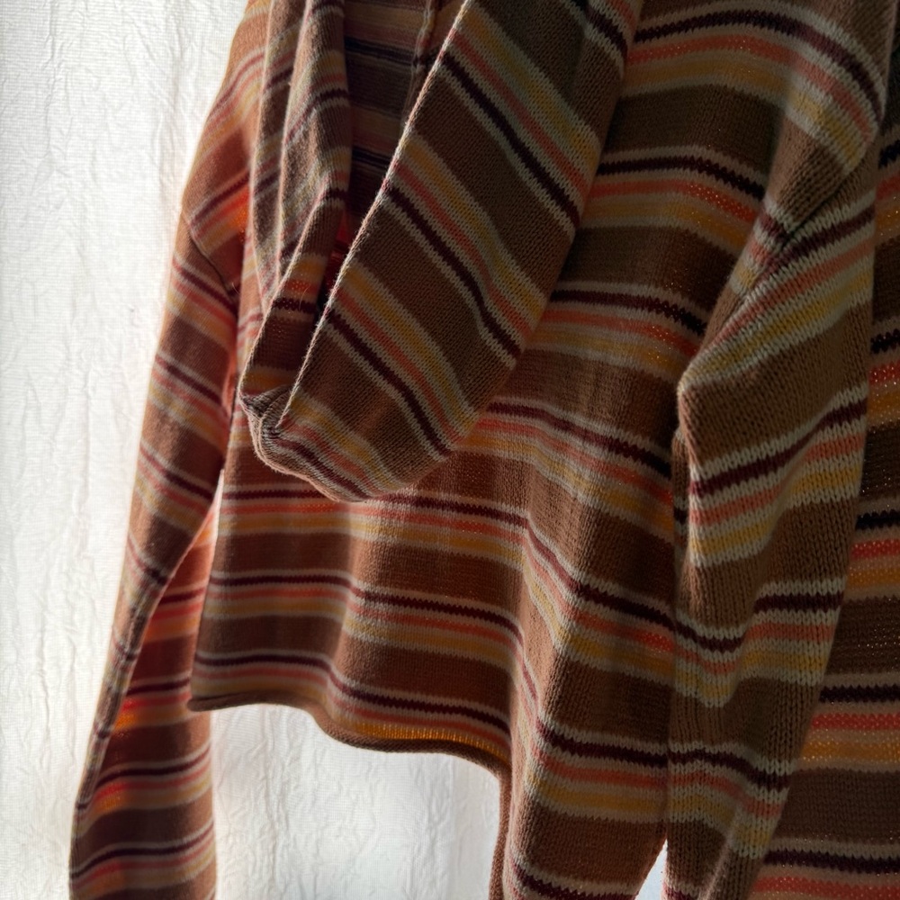 Roxy Striped‎ Crop Top - Picture 6 of 9